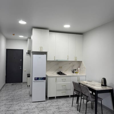 Location d'un studio lumineux et cosy, 36 m², Batoumi, Géorgie