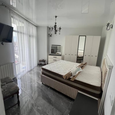 Location d'un appartement spacieux et confortable, 95 m², Batoumi, Géorgie