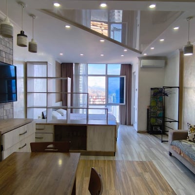 Location d'un studio cosy et confortable avec balcon, 43 m², Batoumi, Géorgie