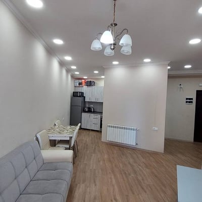 Alquiler de apartamento luminoso y confortable, 60 m², Batumi, Georgia