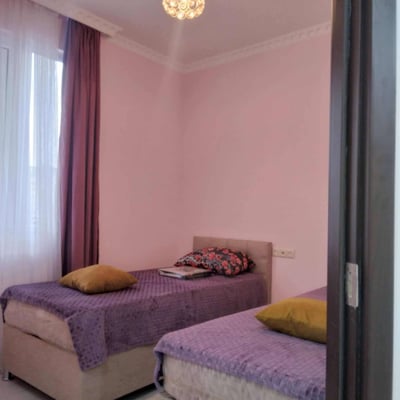Vermietung einer hellen, geräumigen Wohnung, 80 m², Batumi, Georgien
