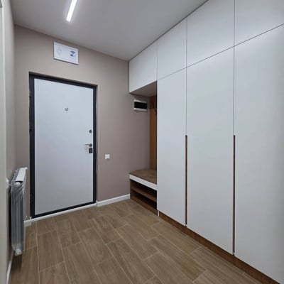 Аренда светлой, новой квартиры с балконом, 45 м², Calligraphy Towers, Батуми, Грузия