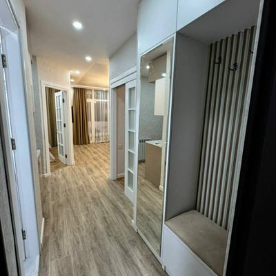Аренда просторной, современной квартиры с балконом, 70 м², Батуми, Грузия