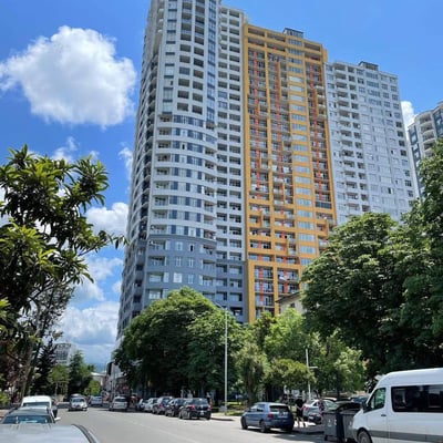 Vermietung einer komfortablen, möblierten Wohnung, 45 m², Batumi, Georgien