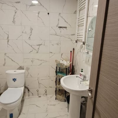 Vermietung einer komfortablen, möblierten Wohnung, 57 m², Batumi, Georgien