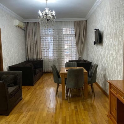 Vermietung einer hellen, geräumigen Wohnung, 75 m², Batumi, Georgien