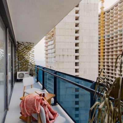 Location d'un appartement lumineux et cosy, 60 m², Orbi Beach Tower, Batoumi, Géorgie