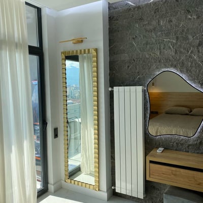 Vermietung eines gemütlichen Studios mit Balkon, 40 m², Black Sea Tower, Batumi, Georgien