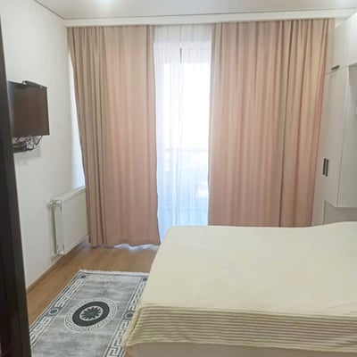 Alquiler de apartamento luminoso y confortable, 60 m², Calligraphy Towers, Batumi, Georgia