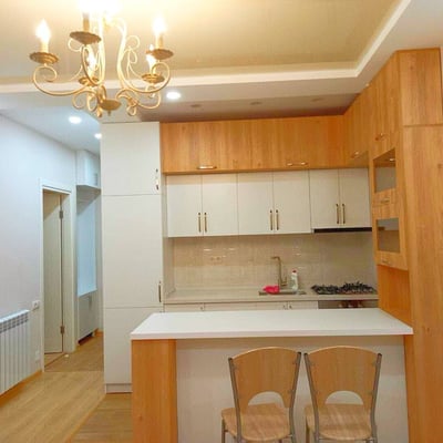 Rent a spacious, comfortable apartment with balcony, Batumi, Georgia