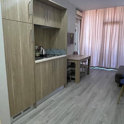 Location d'un appartement meublé et confortable, Batoumi, Géorgie