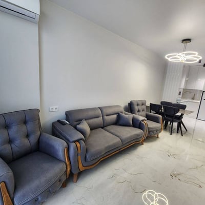 Location d'un appartement moderne et confortable de 60 m², Batoumi, Géorgie