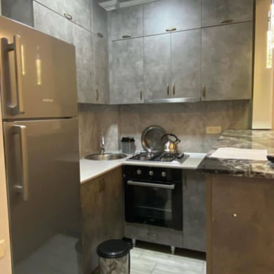 Gemütliche und komfortable 60 m² Wohnung mit schöner Aussicht zu vermieten, Batumi, Georgien