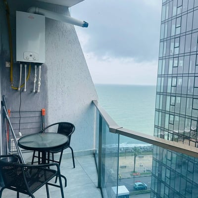 Аренда меблированной и уютной квартиры 50 м² с видом на море, Батуми, Грузия