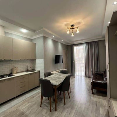 Alquiler de apartamento amueblado y acogedor de 52 m², Batumi, Georgia