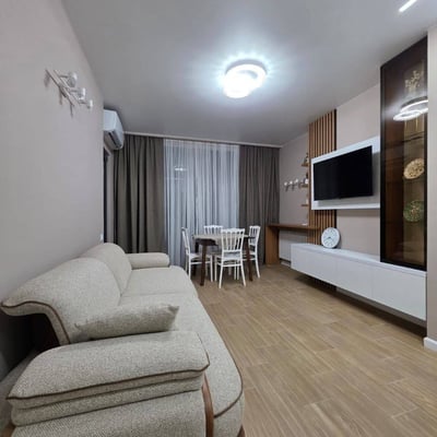 Alquiler de apartamento cómodo de 47 m² con vistas al estadio, Batumi, Georgia