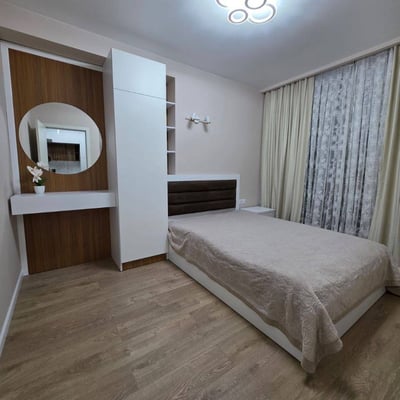 Alquiler de apartamento cómodo de 47 m² con vistas al estadio, Batumi, Georgia