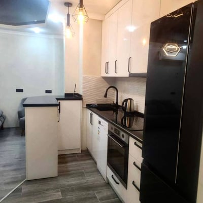 Аренда комфортной меблированной квартиры в ЖК Calligraphy Tower, 60 м², Батуми, Грузия