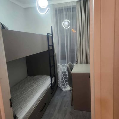 Аренда комфортной меблированной квартиры в ЖК Calligraphy Tower, 60 м², Батуми, Грузия