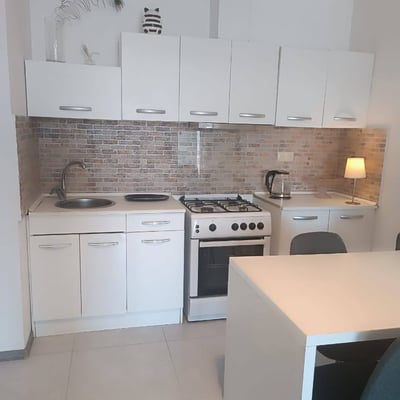 Alquiler de apartamento acogedor y amueblado, 60 m², Batumi, Georgia