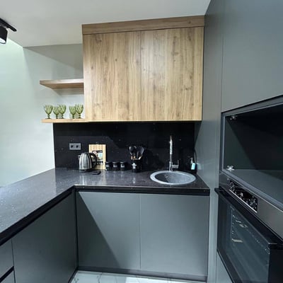 Аренда современной квартиры с видом на море в районе Старого города, 57 м², Батуми, Грузия