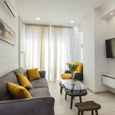 Alquiler de apartamento luminoso y nuevo, 75 m², Batumi, Georgia