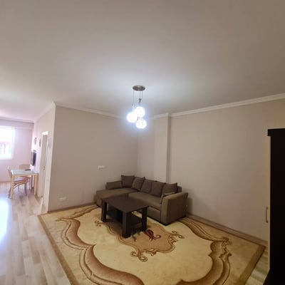 Alquiler de apartamento espacioso y confortable, 60 m², Batumi, Georgia