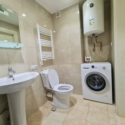 Location d'un appartement spacieux et confortable, 60 m², Batoumi, Géorgie