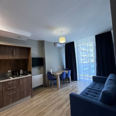 Alquiler de apartamento acogedor y luminoso, 64 m², Batumi, Georgia