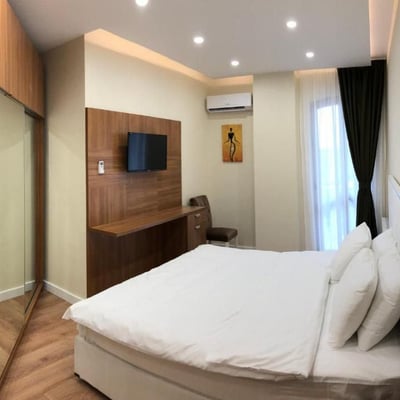 Alquiler de apartamento de lujo con vista directa al mar, 115 m², Batumi, Georgia