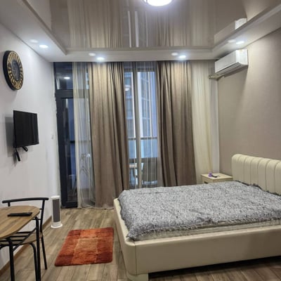 Vermietung eines gemütlichen Studios mit Stadtblick, 37 m², Dar Building, Batumi, Georgien