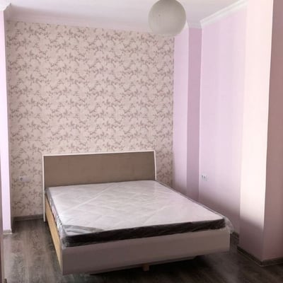 Alquiler de apartamento luminoso y confortable, 65 m², Batumi, Georgia