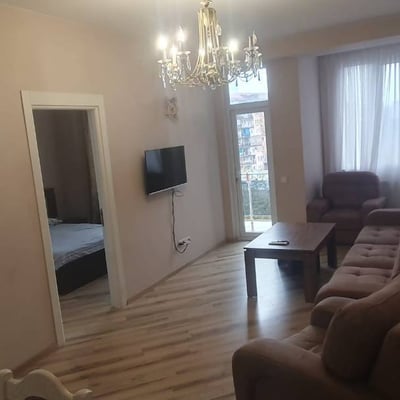 Alquiler de apartamento amplio y confortable, 90 m², Batumi, Georgia