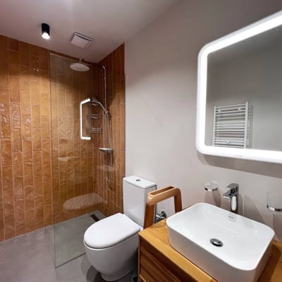 Rent a luxury, designer villa with pool and terrace, 150 m², Batumi, Georgia