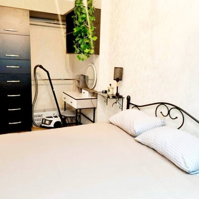 Location d'un appartement élégant, confortable avec vue sur le stade, Batumi, Géorgie