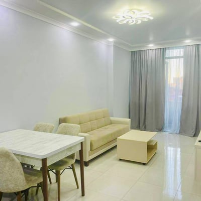 Location d'un appartement lumineux, accueillant, 60 m², Batumi, Géorgie