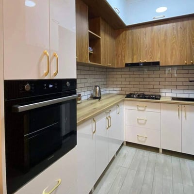 Rent a bright, comfortable apartment with balcony, 65 m², Batumi, Georgia