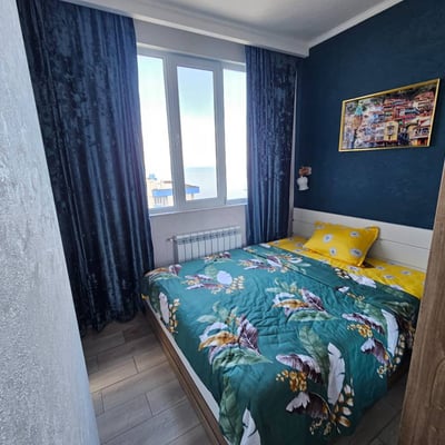 Vermietung einer komfortablen, möblierten Wohnung mit Balkon, 65 m², Batumi, Georgien