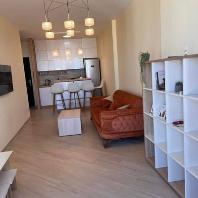 Alquiler de apartamento acogedor и moderno cerca del parque, 55 m², Batumi, Georgia