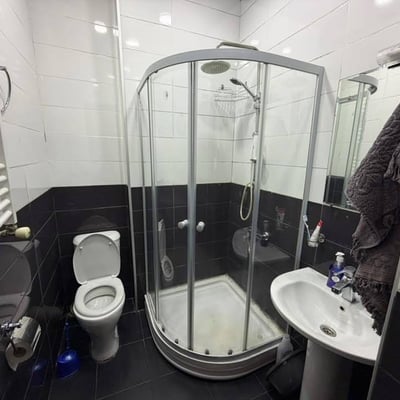 Аренда меблированной квартиры возле парка, Батуми, Грузия