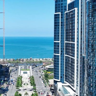 Аренда современной, комфортной квартиры с видом на море, Рамада Плаза, Батуми, Грузия