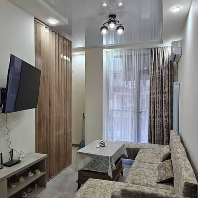 Vermietung einer gemütlichen, komfortablen Wohnung mit Balkon, 45 m², Batumi, Georgien