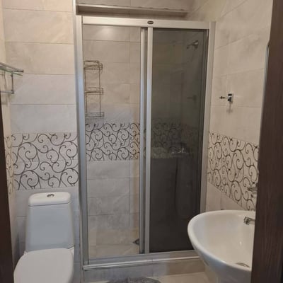 Location d'un appartement lumineux et meublé, 40 m², Batoumi, Géorgie