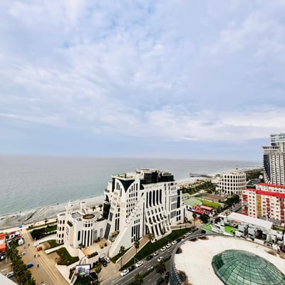 Location d'un studio cosy avec vue sur la mer, Orbi Residence, Batoumi, Géorgie