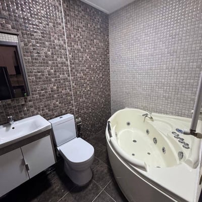 Rent a luxury, spacious apartment with sea and mountain view, 118 m², Batumi, Georgia