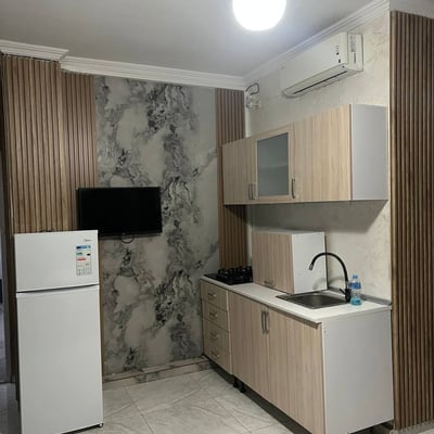 Vermietung einer hellen, geräumigen Wohnung, 90 m², Batumi, Georgien