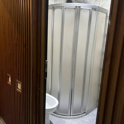 Vermietung einer hellen, geräumigen Wohnung, 90 m², Batumi, Georgien