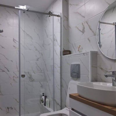 Location d'un appartement confortable et meublé près du parc, Batoumi, Géorgie
