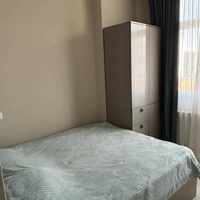 Аренда уютной, меблированной квартиры с балконом, 45 м², Батуми, Грузия