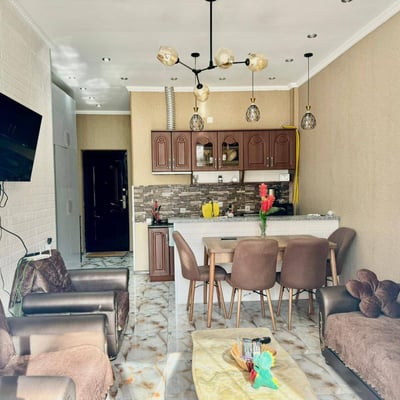 Аренда светлой, комфортной квартиры с балконом, 50 м², Батуми, Грузия